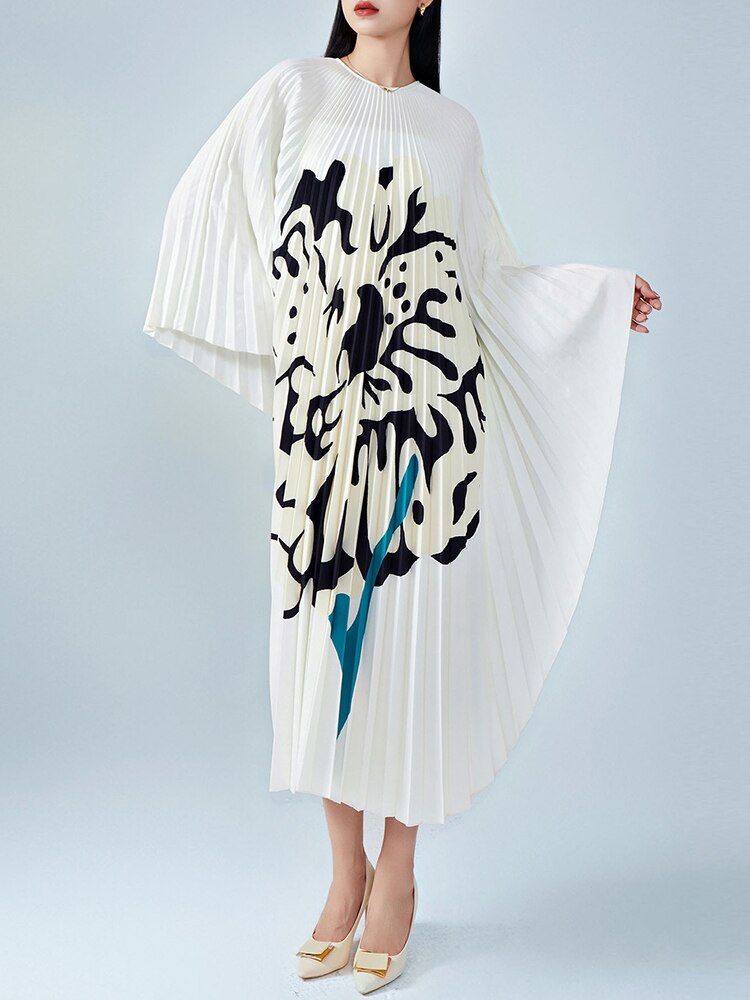 Holly Print Irregular Pleated Dress