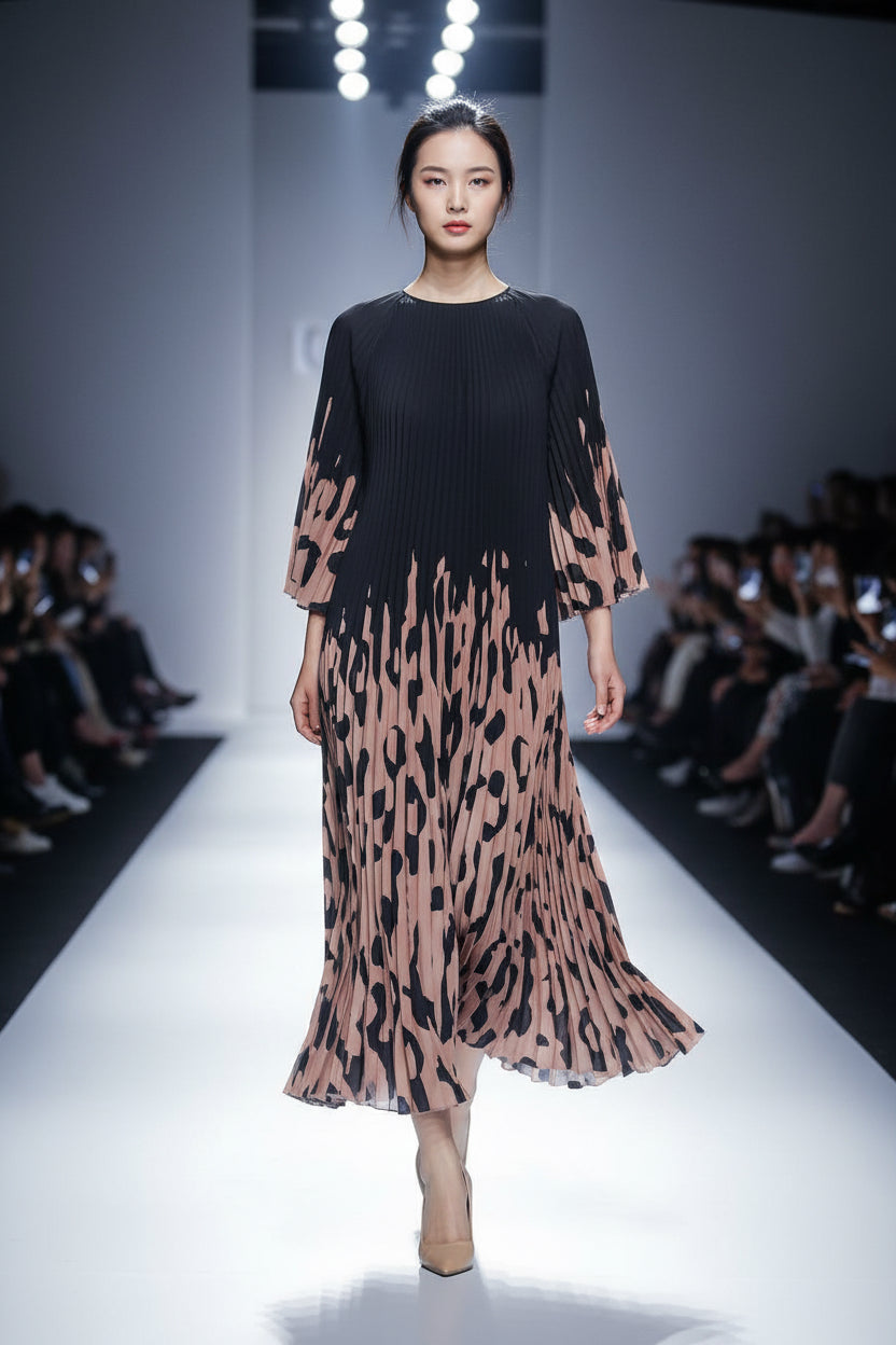Natasha Leopard Print Decorative Pleated Round Neck Lace-Up Type Elegant Wind Dress