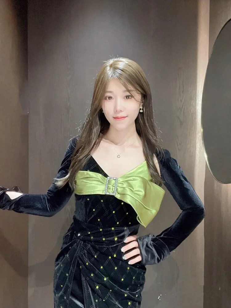 Nelly Diamond Velvet 2 Piece Set