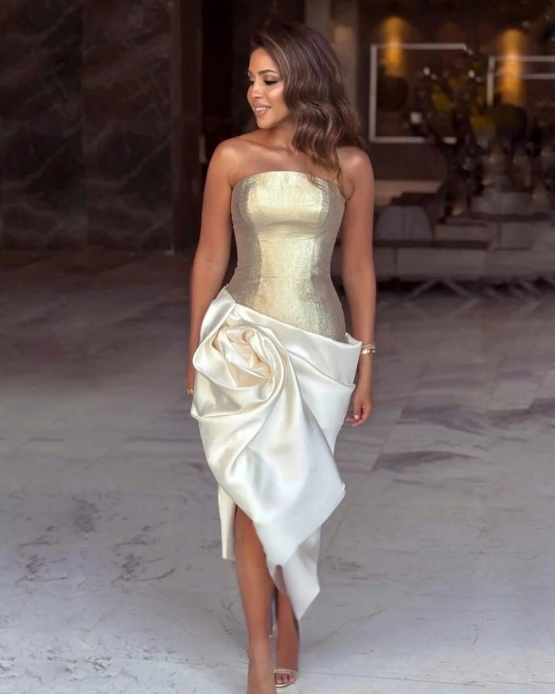 Effortless Elegance: 5 Summer Looks to Keep You Cool & Chic