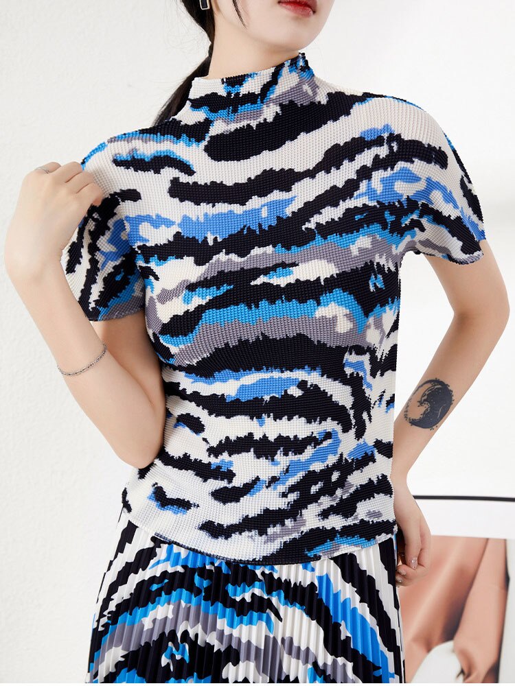Polly Pleated Set Women Summer Elastic Slimming Stand Collar Short Sleeve T-shirt Top Long Skirt Fashion