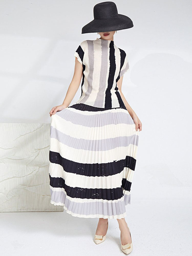 Carmella Printed Striped Pleated 2 Pieces Set