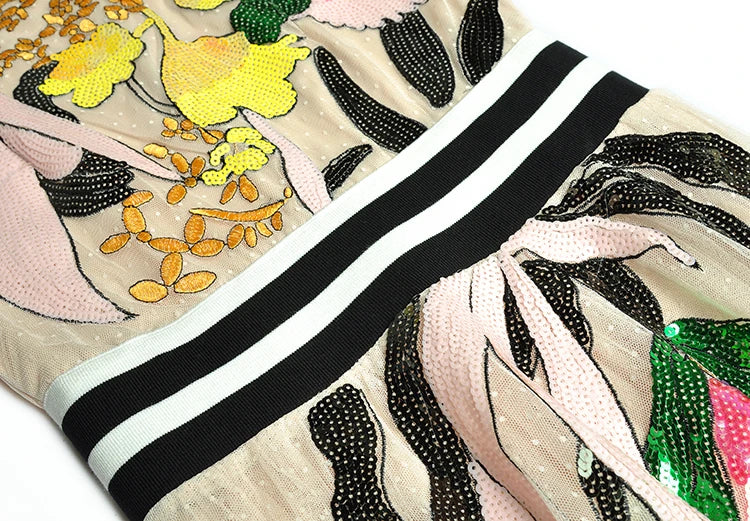 Royalty Runway Midi-Kleid in A-Linie mit Schmetterlingsärmeln, Paillettenstickerei und schmalem Schnitt für Damen