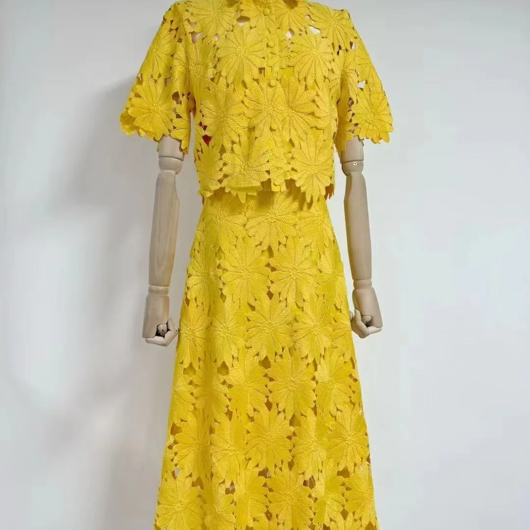 Oasis Lace 2 Piece Set