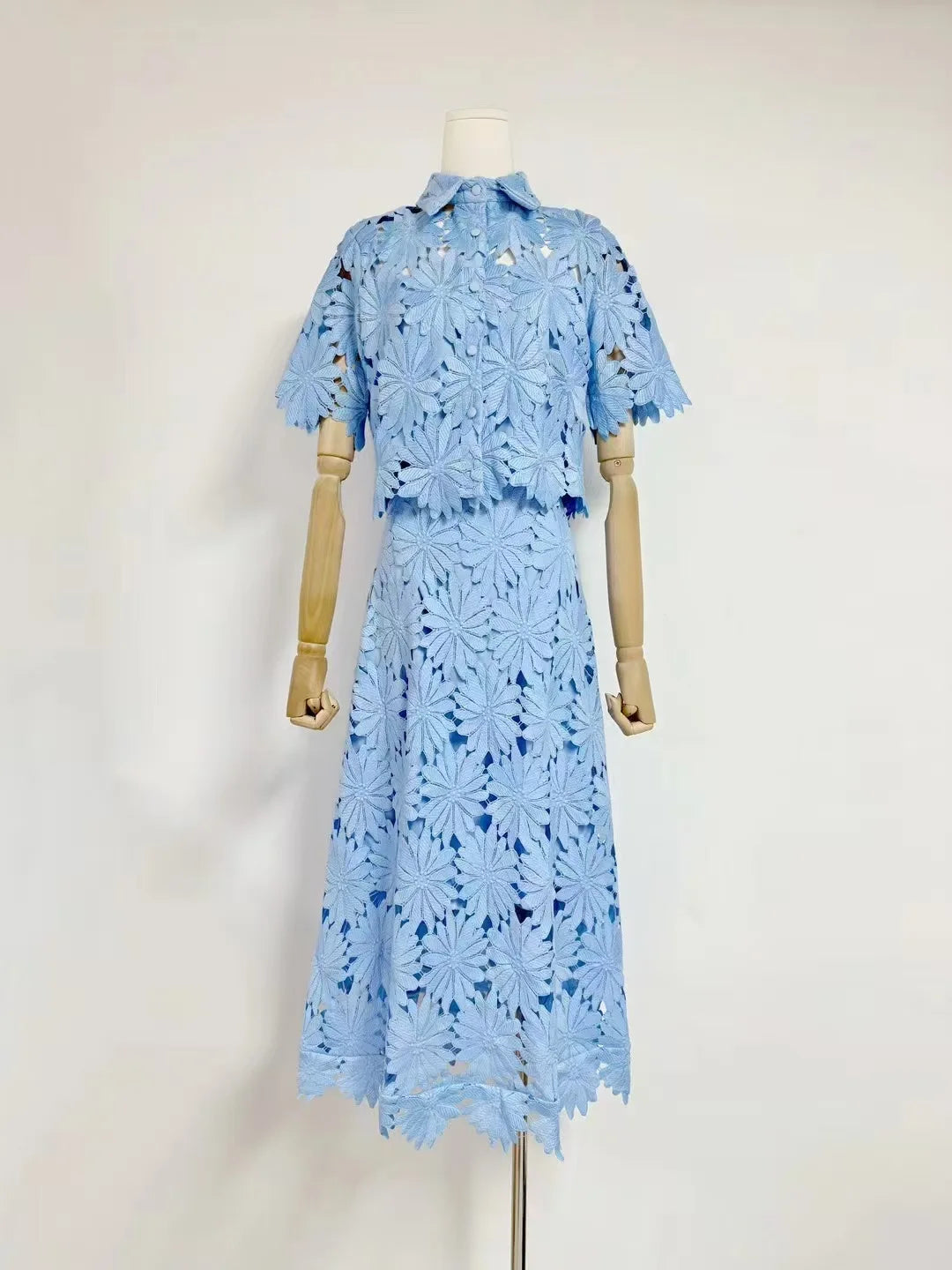 Oasis Lace 2 Piece Set