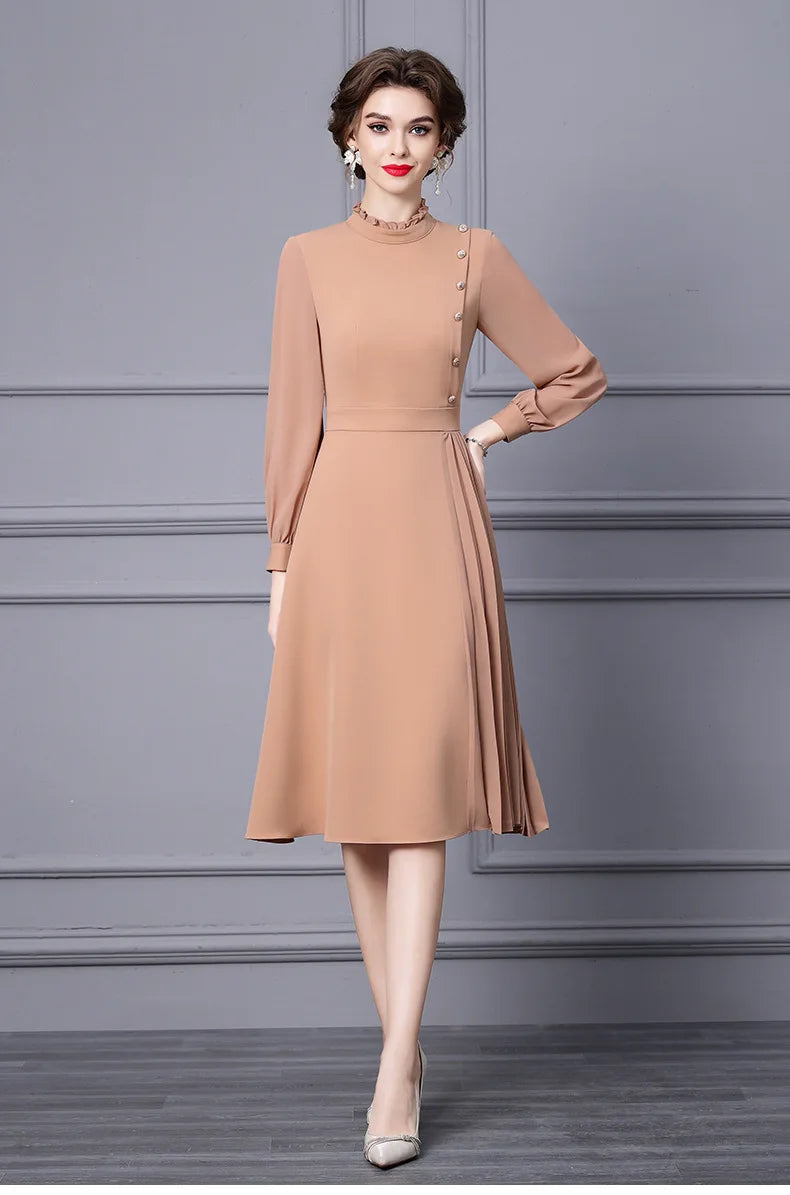 Adeen – Dünnes, elegantes Kleid mit hoher Taille und langen Ärmeln