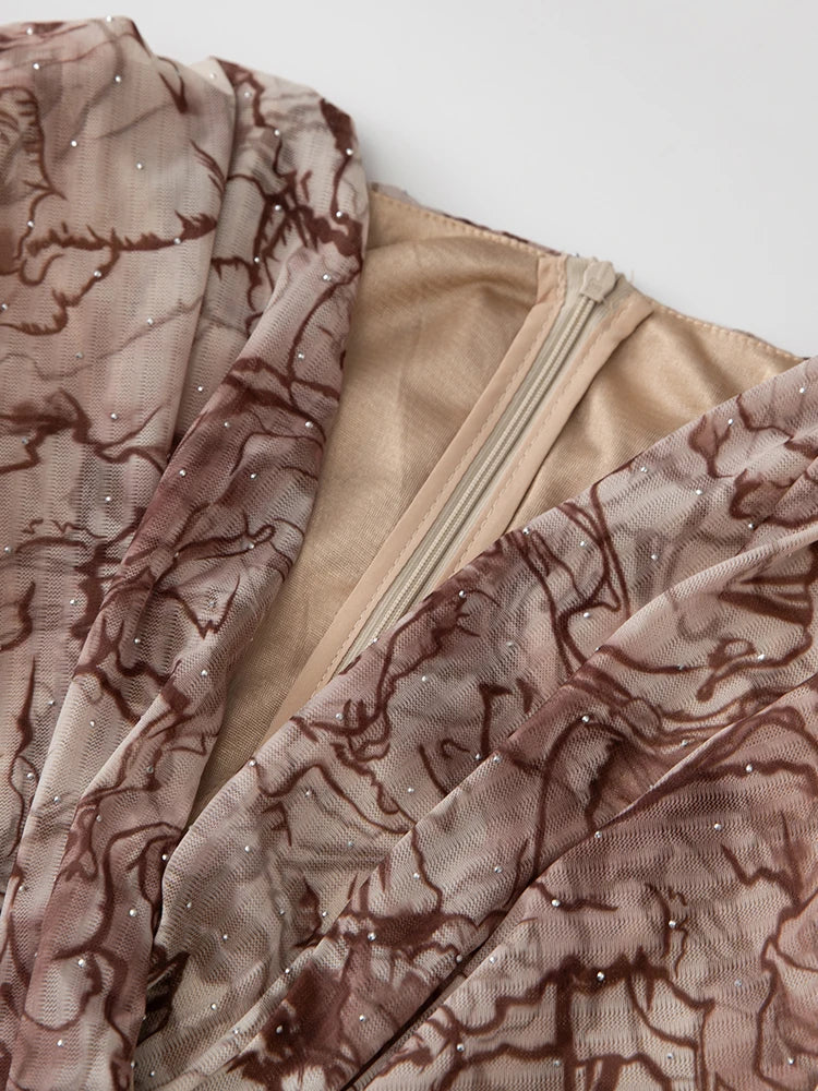 Margery V-Neck Short Sleeve Crystal Ruffles Vintage Print Dress