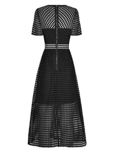 Kehlani O-Neck Short Sleeve Geometric Midi Dress