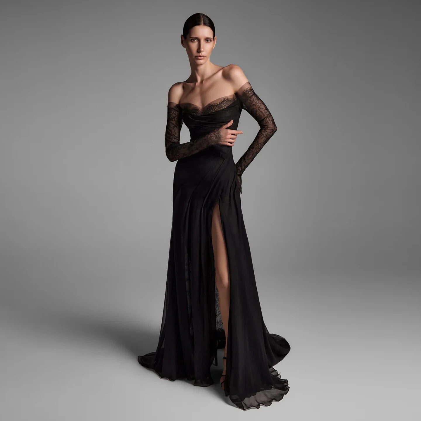 Betsy Sexy Tulle Long Sleeves Black Strapless Prom Dress