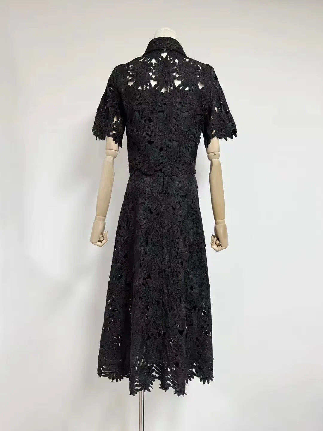 Oasis Lace 2 Piece Set