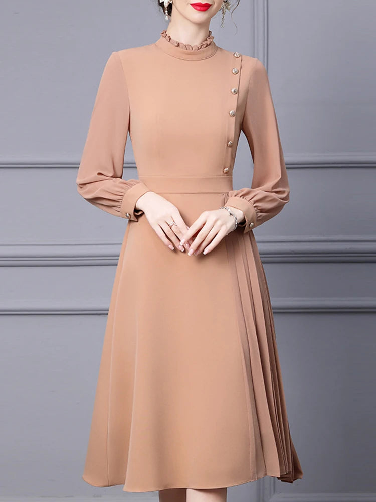 Adeen – Dünnes, elegantes Kleid mit hoher Taille und langen Ärmeln