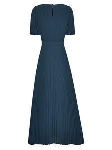 Larisa Dress O-Neck Short Sleeve Solid Pleated Dress