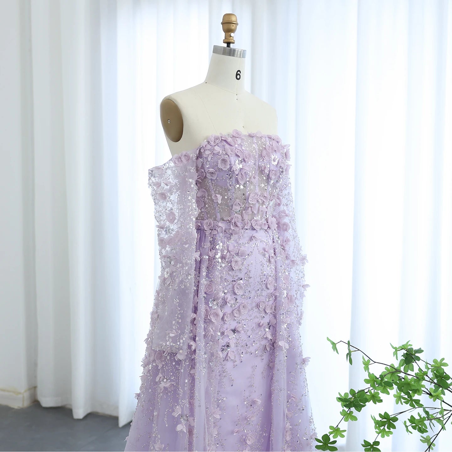 Elegant 3D Floral Evening Dress with Overskirt