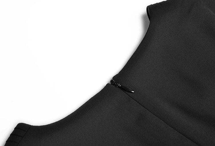 فستان فالنتينا أوائل الخريف للنساء بياقة على شكل حرف v وأكمام طويلة وحزام مطرز فستان أسود للحفلات العتيق