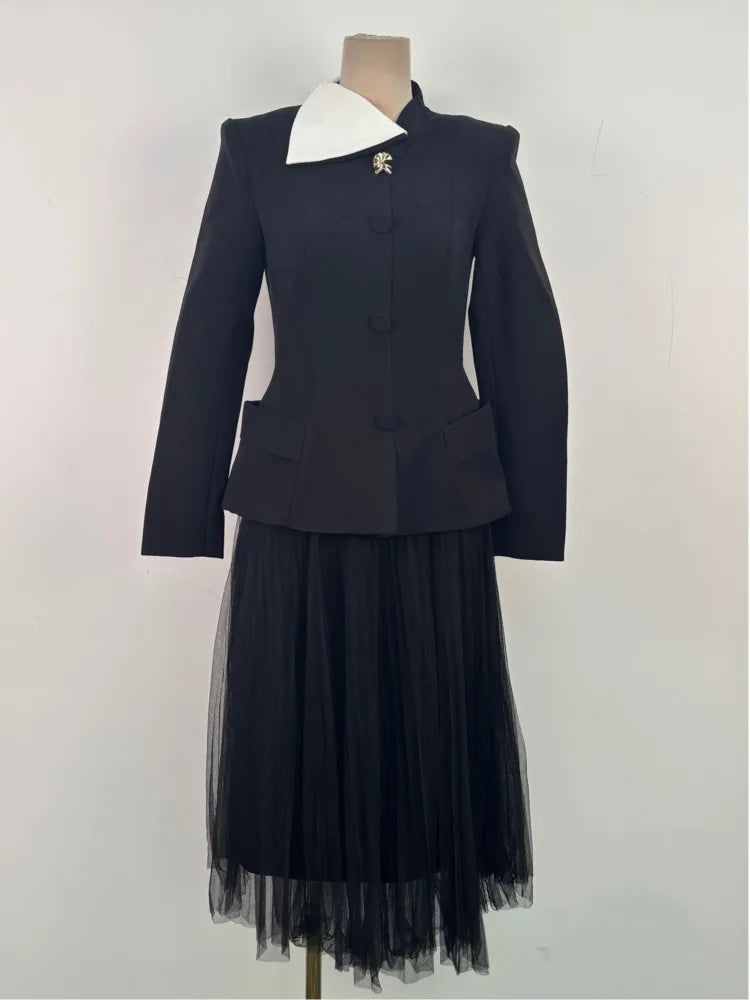 Daphne Two-Piece  Color-Block Lapel Set