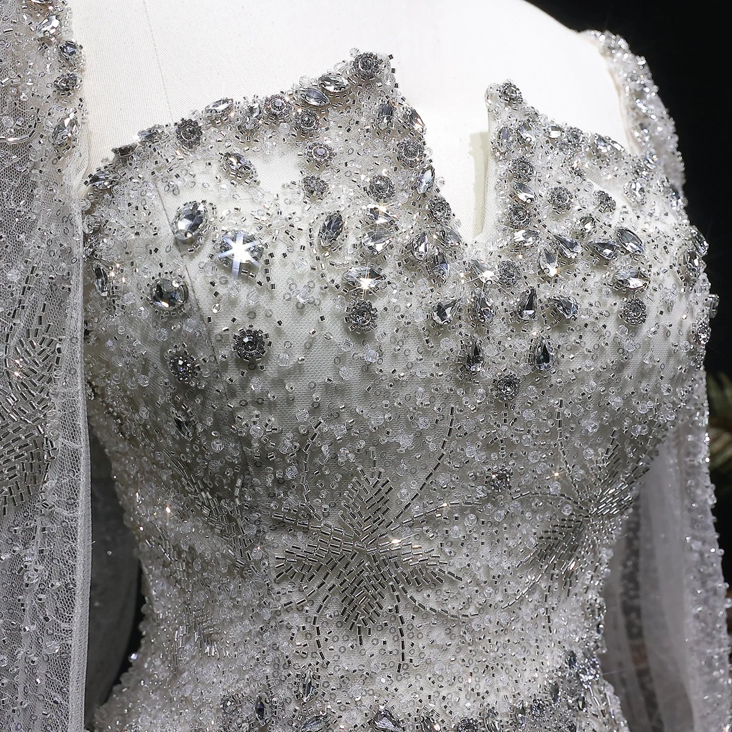 Barbie Elegant Cape Sleeve Evening Dresses Luxury Beaded Gown