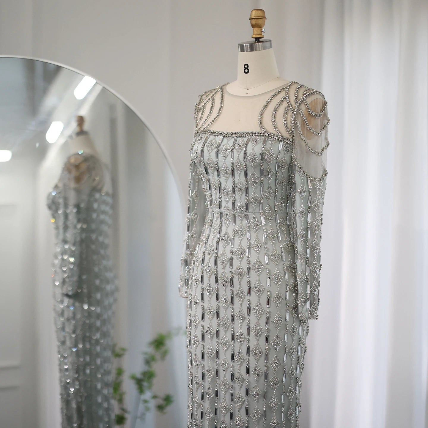 Luxury Evening Mermaid Dress with Long Sleeves