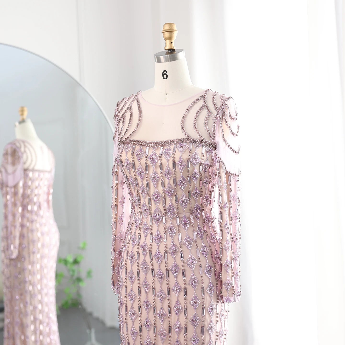 Luxury Evening Mermaid Dress with Long Sleeves