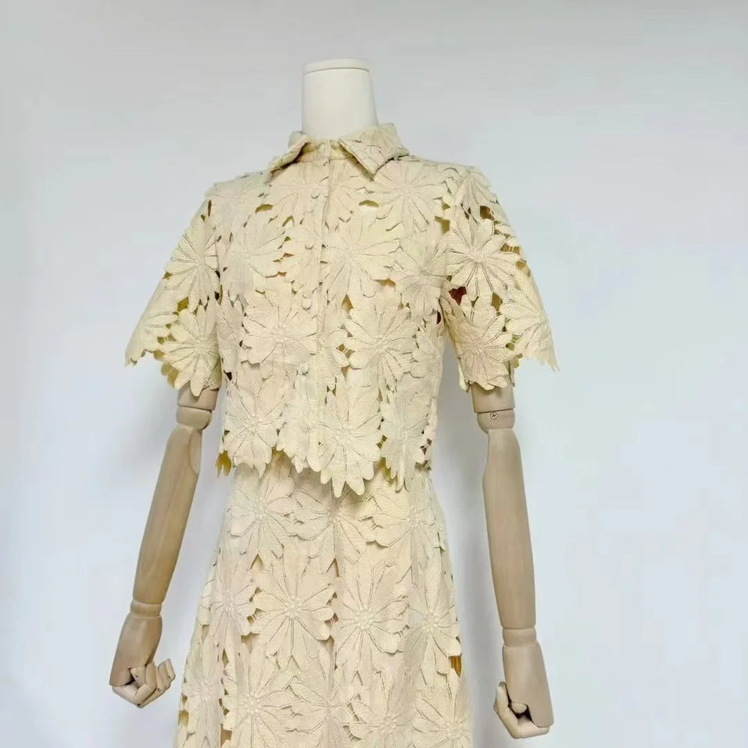 Oasis Lace 2 Piece Set