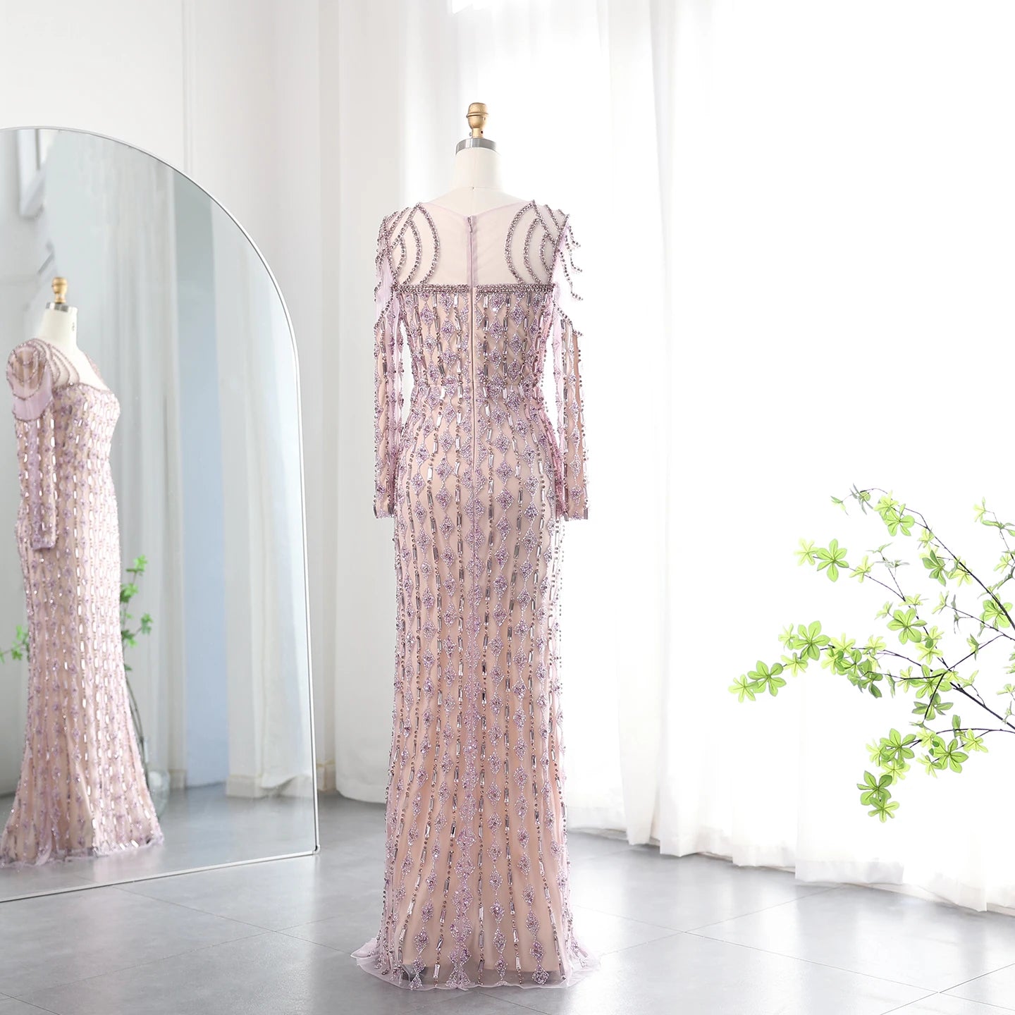 Luxury Evening Mermaid Dress with Long Sleeves