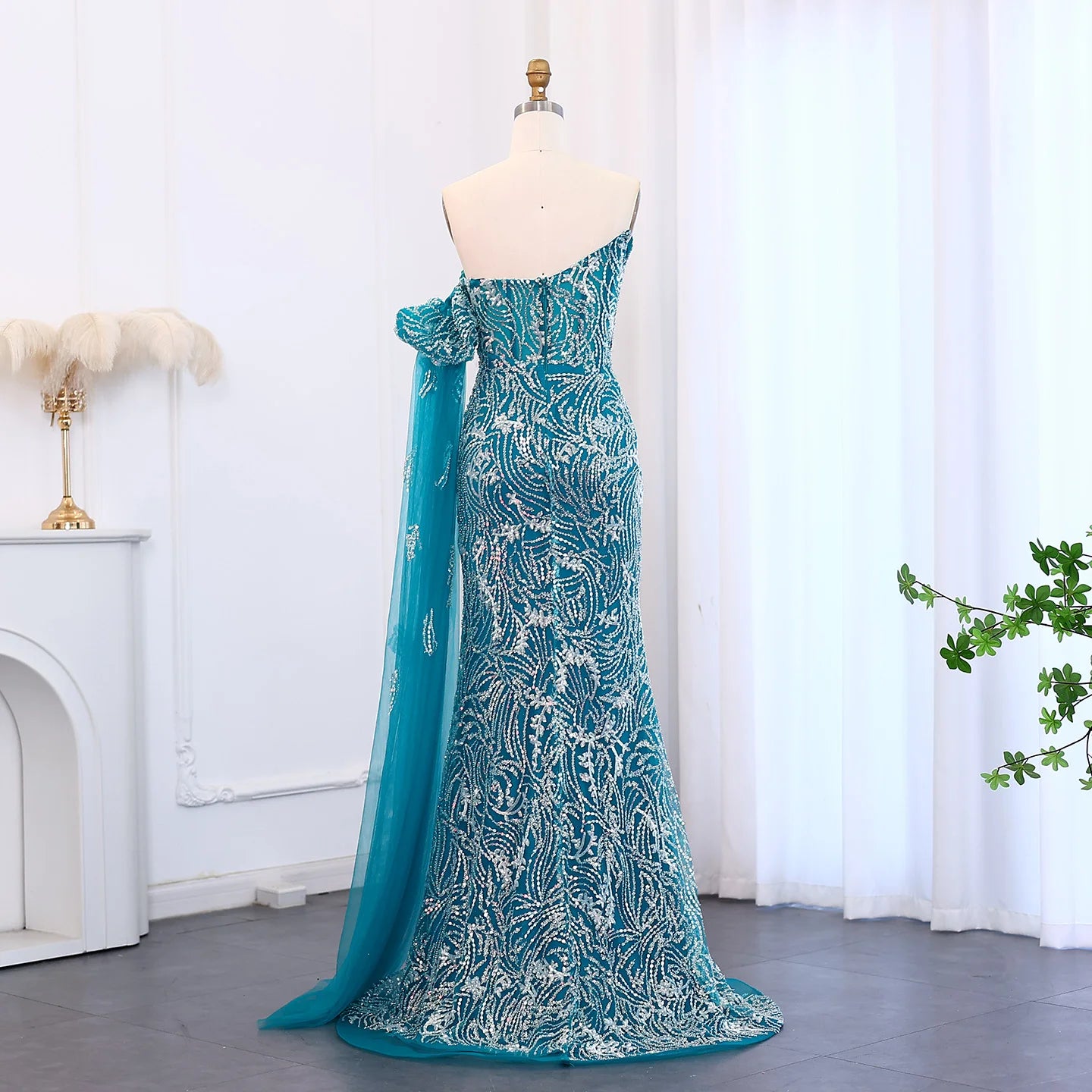 Mermaid Luxury  Evening Dress Cape Sleeve Scalloped Dress