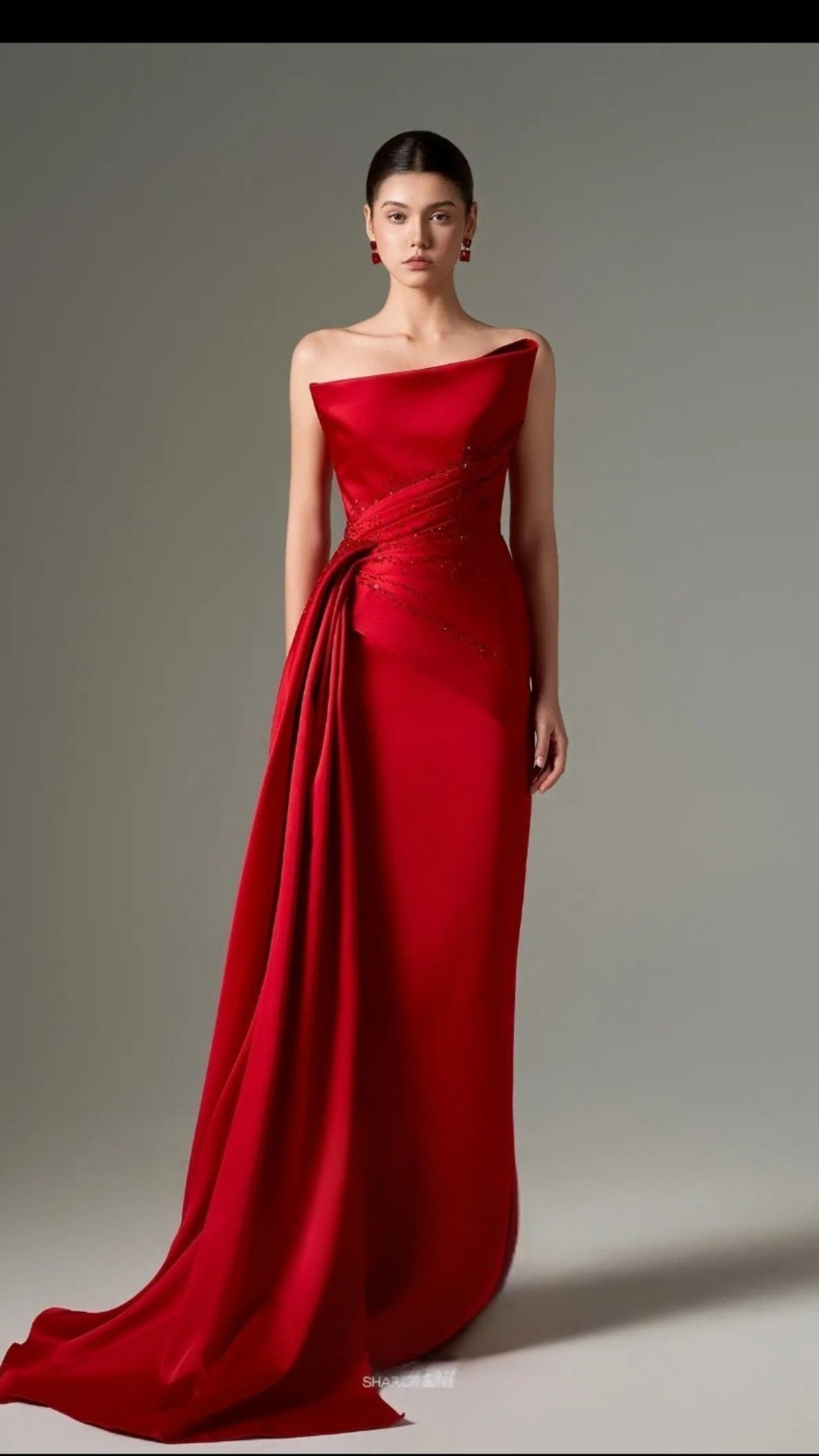 Elegant Red Strapless Evening Dress