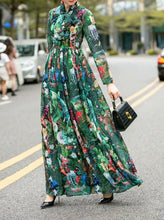Load image into Gallery viewer, Vittoria Long sleeve Rainforest Floral-Print Maxi Dress