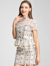 Load image into Gallery viewer, Ivory Lace Single-breasted Print Ruffles Shirts and Skirts 2 Pieces Suit