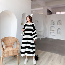 Load image into Gallery viewer, New Loose  Vintage Long Knit Dress