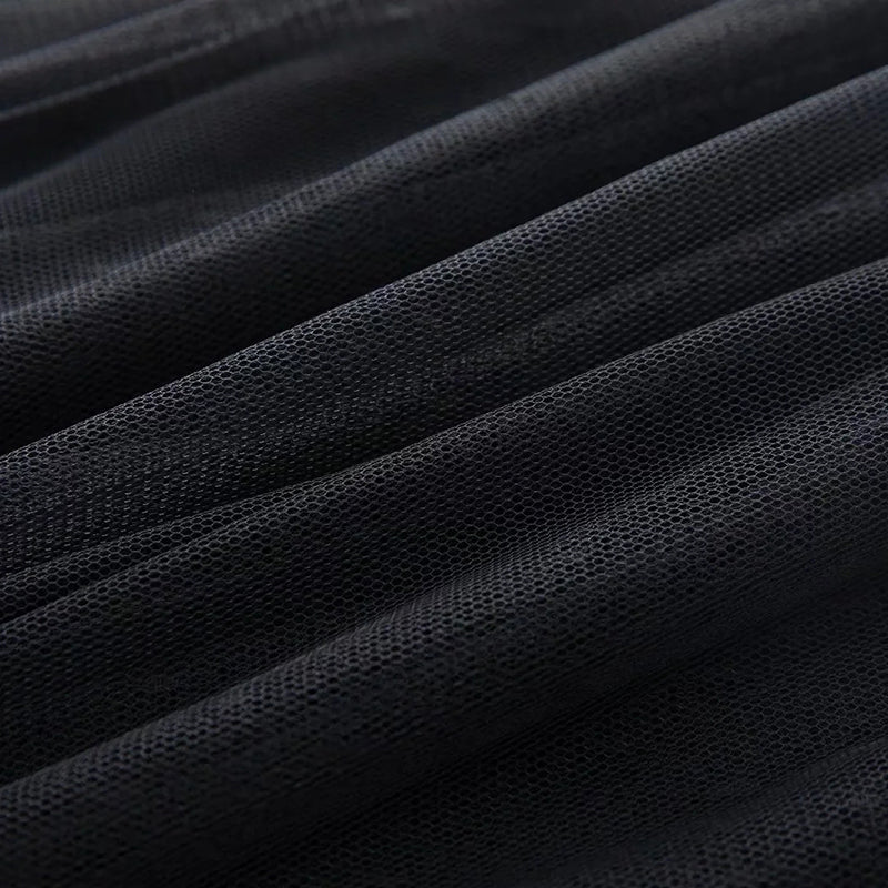 Wren ärmelloses Vintage-Kleid aus schwarzem Netzstoff mit Gürtel und luxuriöser Stickerei