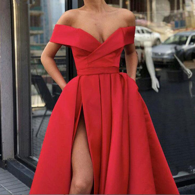 Sexy Evening Dress With Frontal Slit