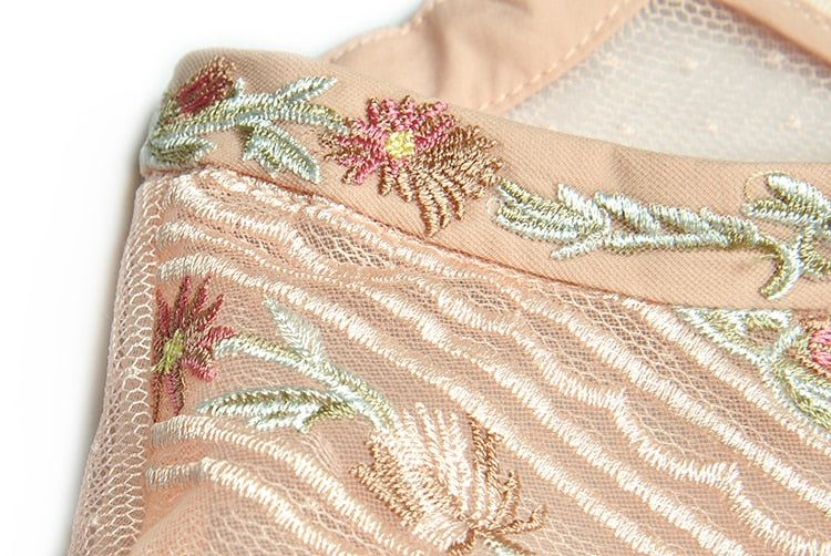 Sofia Short Sleeve Mesh Flowers Embroidery Vintage Dresses