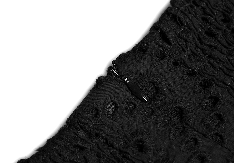 Ida – Zweiteiliges Set aus einreihigen Oberteilen und schwarzen Cake-Röcken
