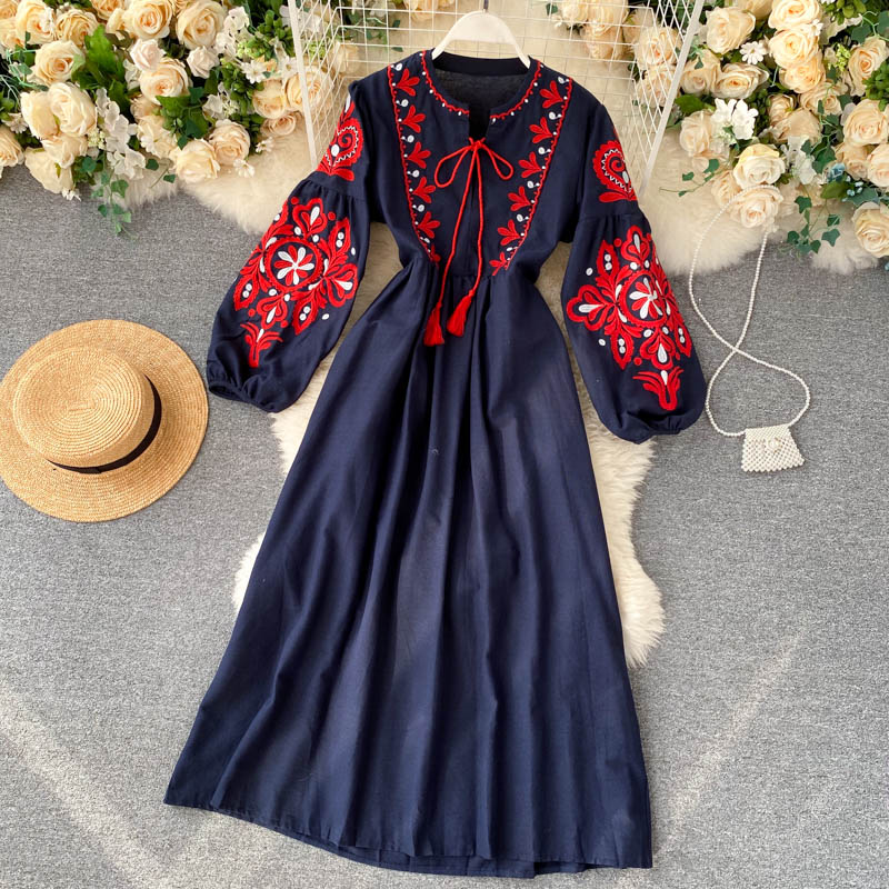 Bohemian Embroidered Flower O-Neck Lantern Sleeve High Waist Pleated Dress