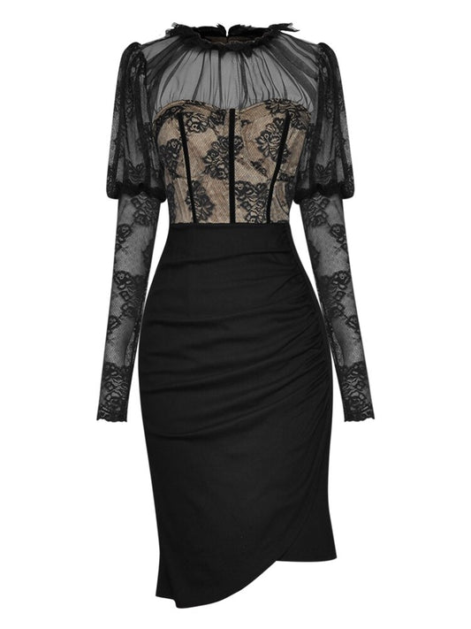 فستان ليا دانتيل شفاف غير متماثل باللون الأسود