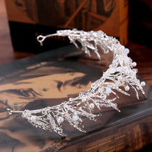 Load image into Gallery viewer, Pearl Rhinestone Crystal Crown Headdress